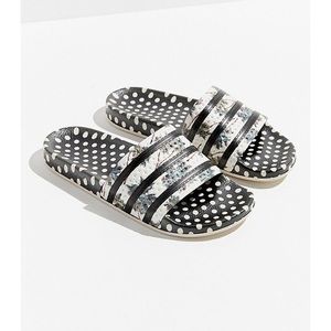 adidas Shoes - NWT 🌴 Adilette Slides adidas Shoes - NWT 🌴 Adilette Slides